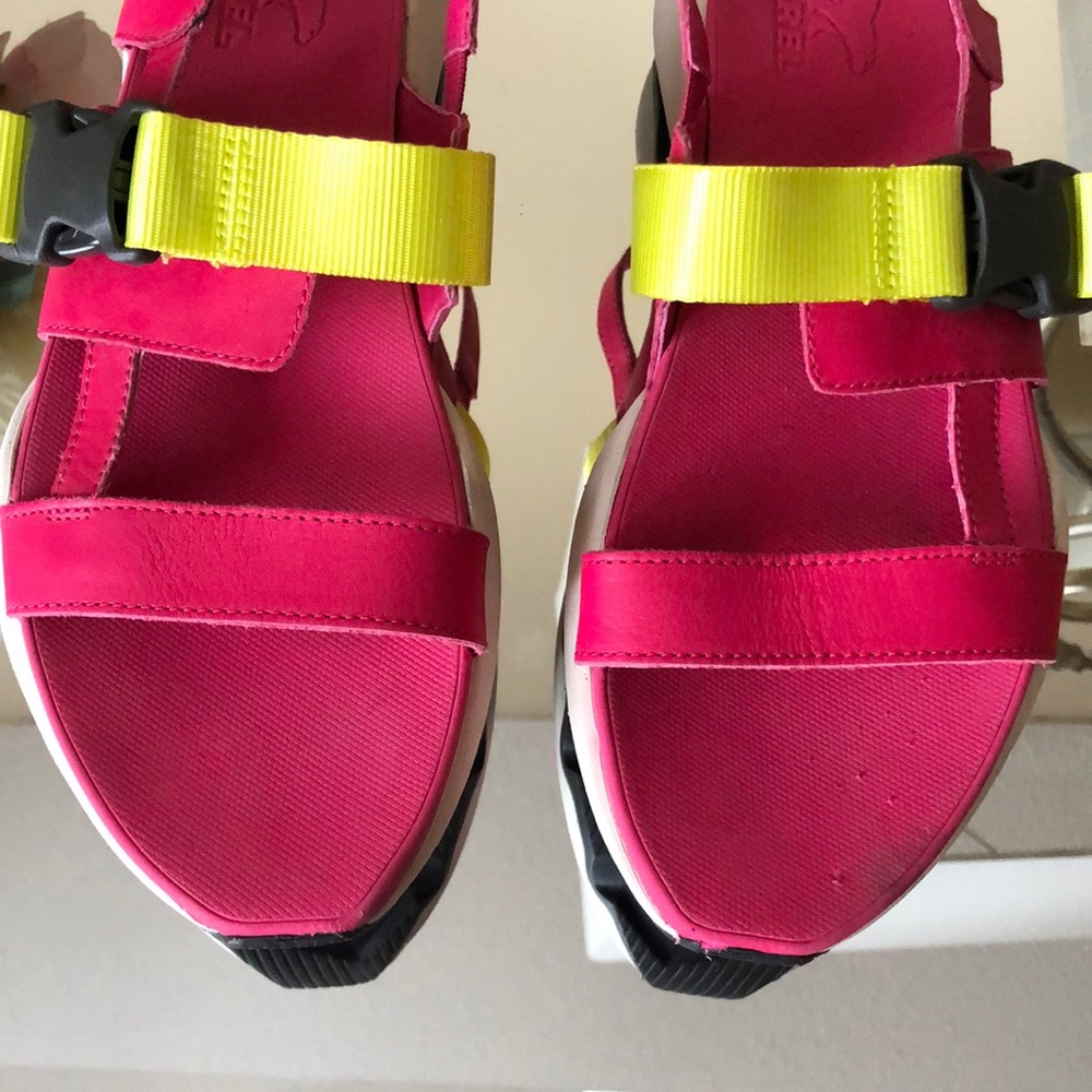 SOREL Women's Kinetic Impact Sling Sandals - Picture 4 of 10